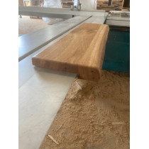 Eiche, Treppenstufe, Trittstufe, Holzstufe, Baumkante, vorne aufgedoppelt, Massivholz, 90x28x3/4,5cm